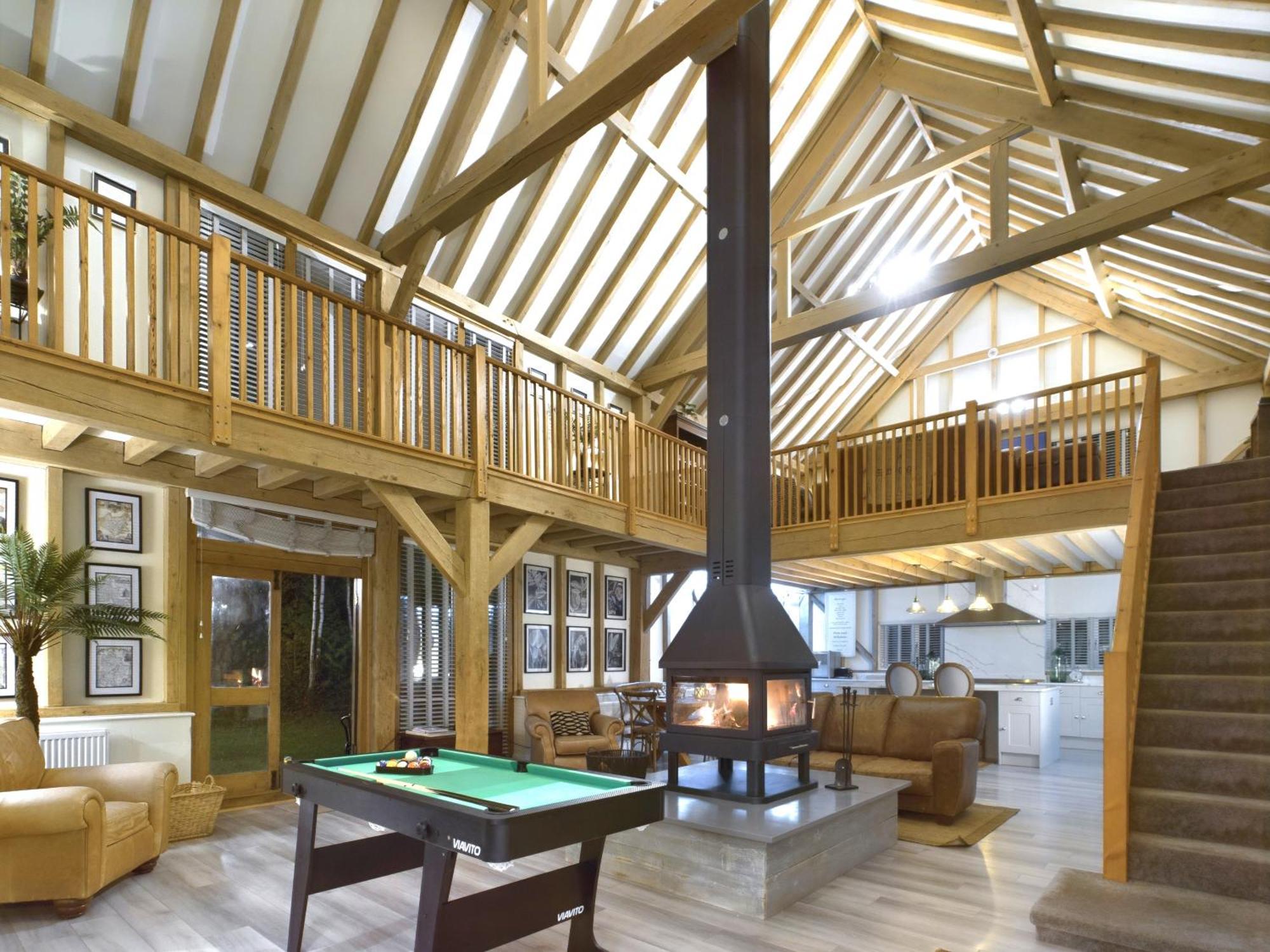 The Dairy With Hot Tub & Pizza Oven